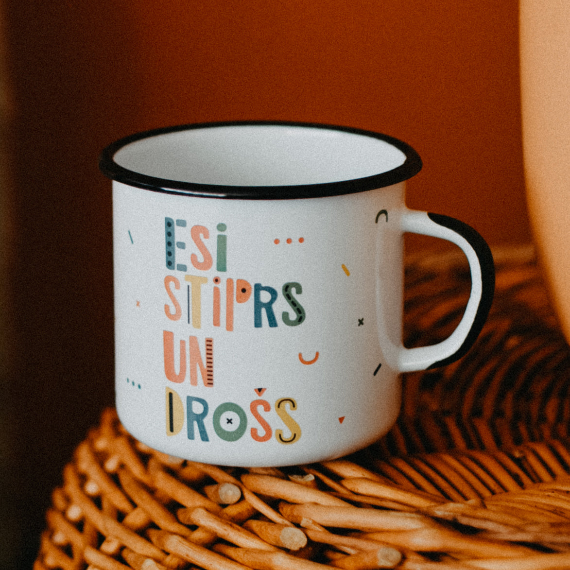 white 400ml custom enamel mug with encouraging design in latvian